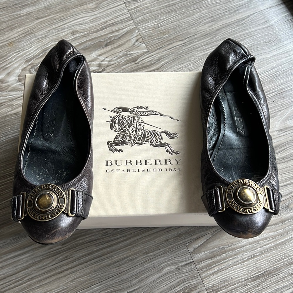 Burberry Ballerina Flats 38